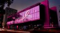 predio do MASP iluminado de rosa com o laço da campanha Outubro Rosa