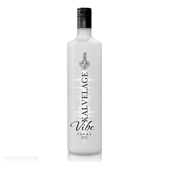uma garrafa branca da bebida Kalvelage-Vibe, com tampa de rosquear preta. 