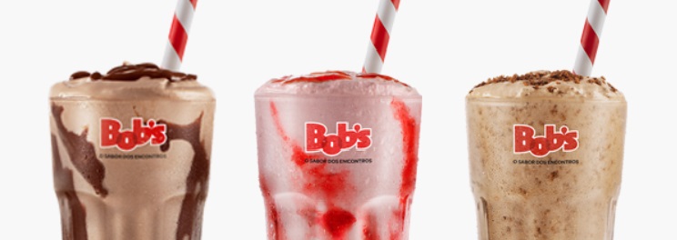 imagem parcial de três copos de milk shakes do Bob's