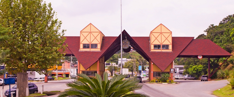 imagem do portal de entrada da cidade de São Roque